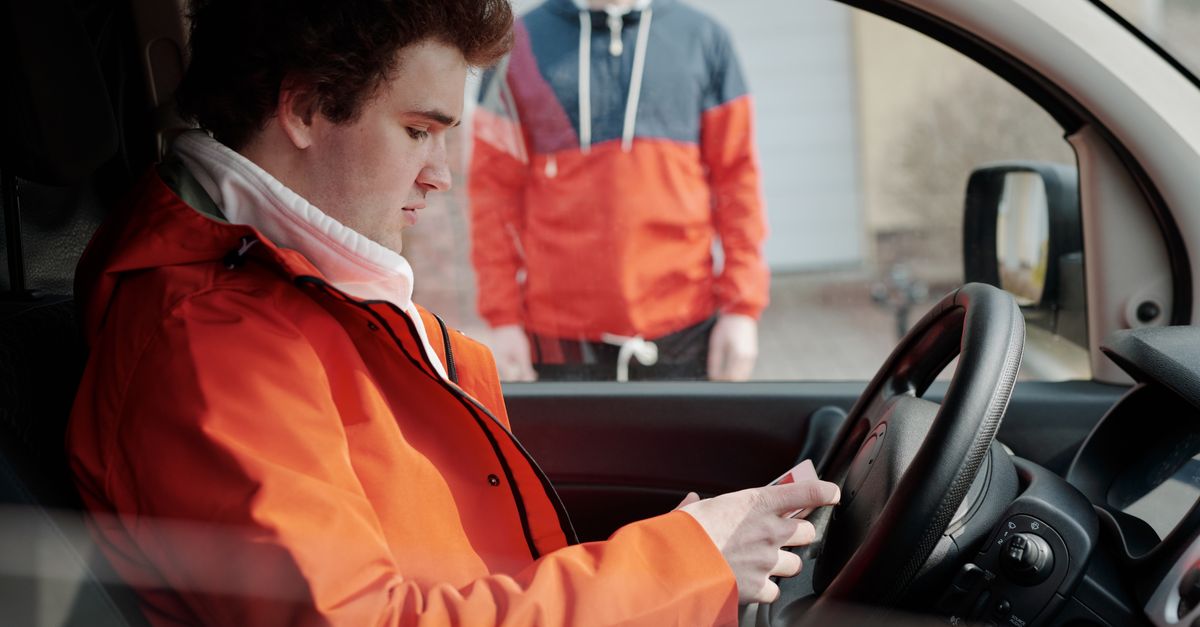 Our Car Lockout Service: What Actually Happens When We Arrive — Setauket Locksmith